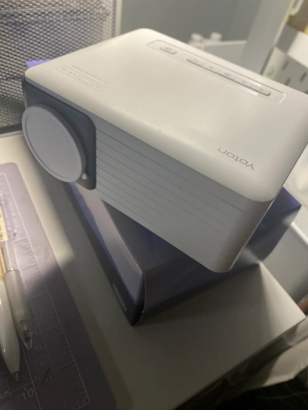Yoton Projector thumbnail