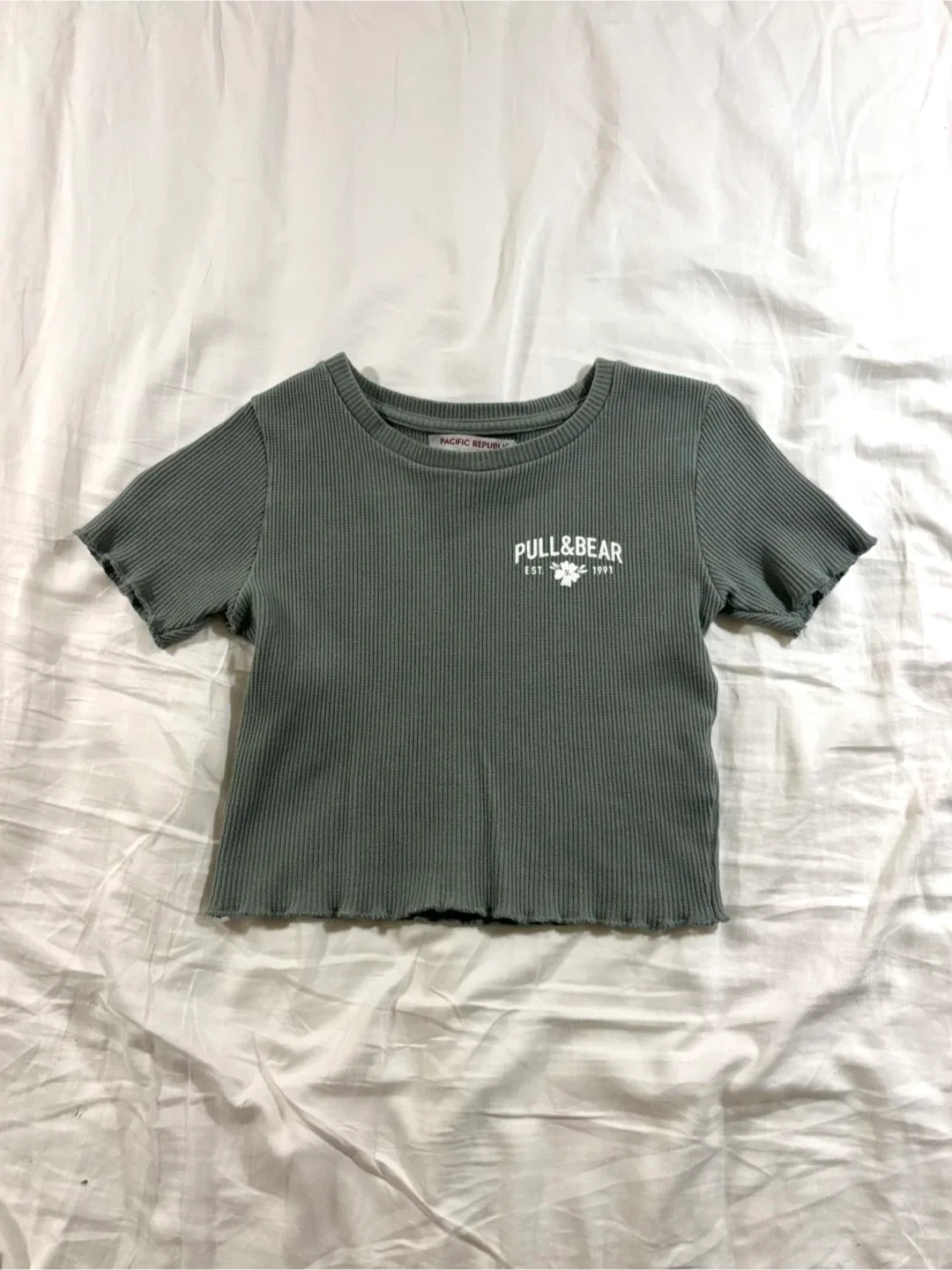 Pull&Bear Green Ribbed Crop Top thumbnail