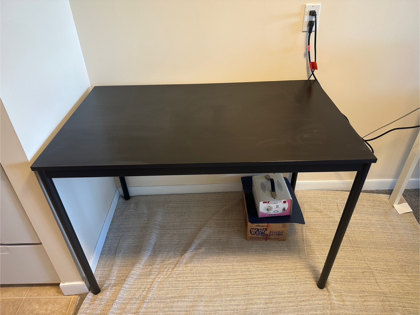 IKEA dining table - photo 2