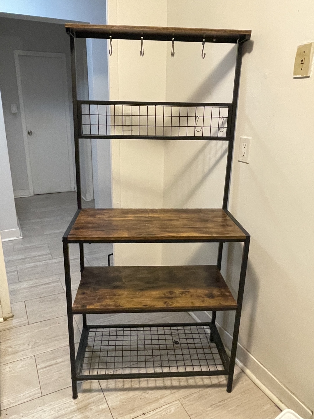 Baker's Rack with Microwave Compatibility