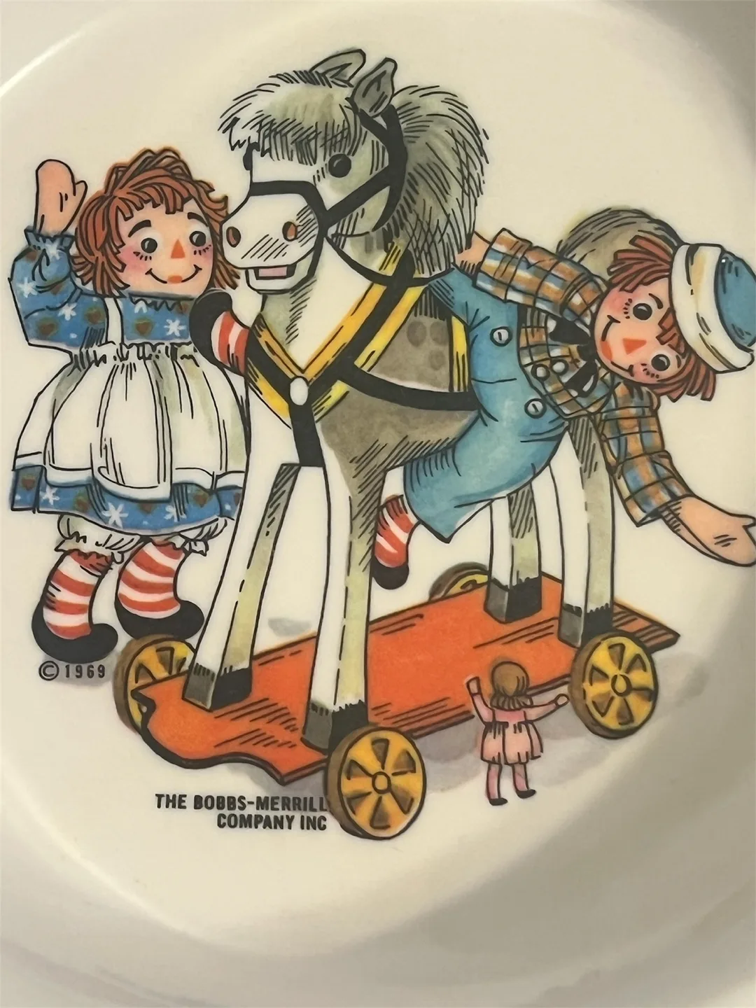 Vintage 1969 Oneida Raggedy Ann & Andy Melamine Cereal Bowl image indicator(2)