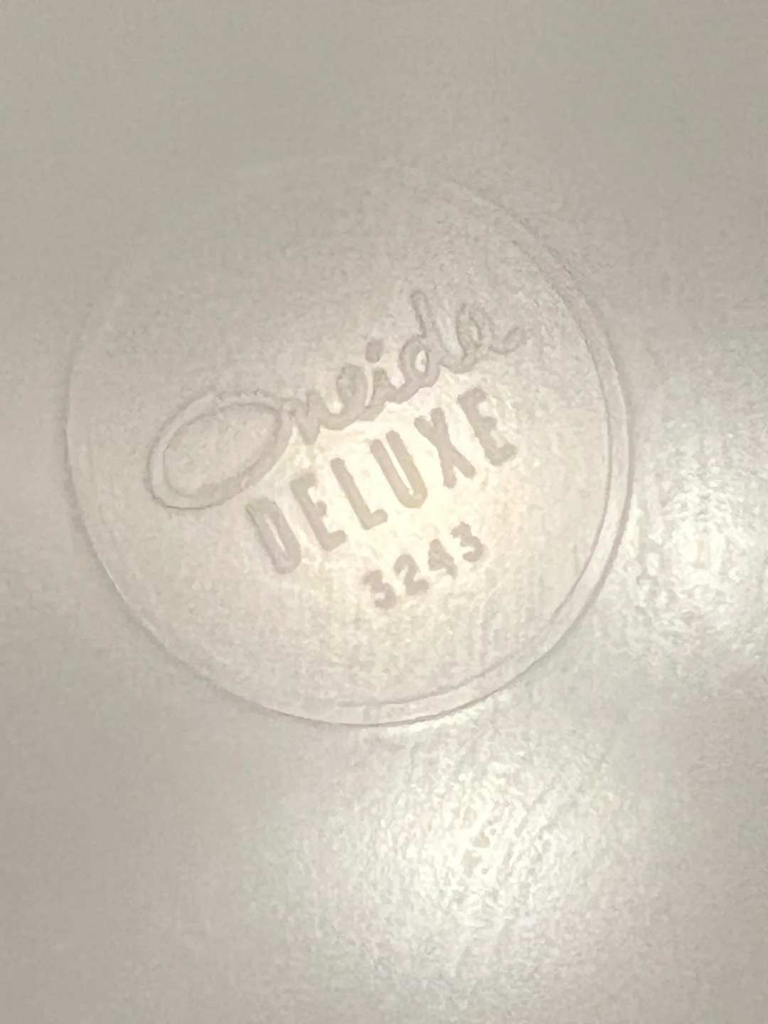 Vintage 1972 Oneida Deluxe Melamine Dog Bowl – Hound Dog Design image indicator(3)