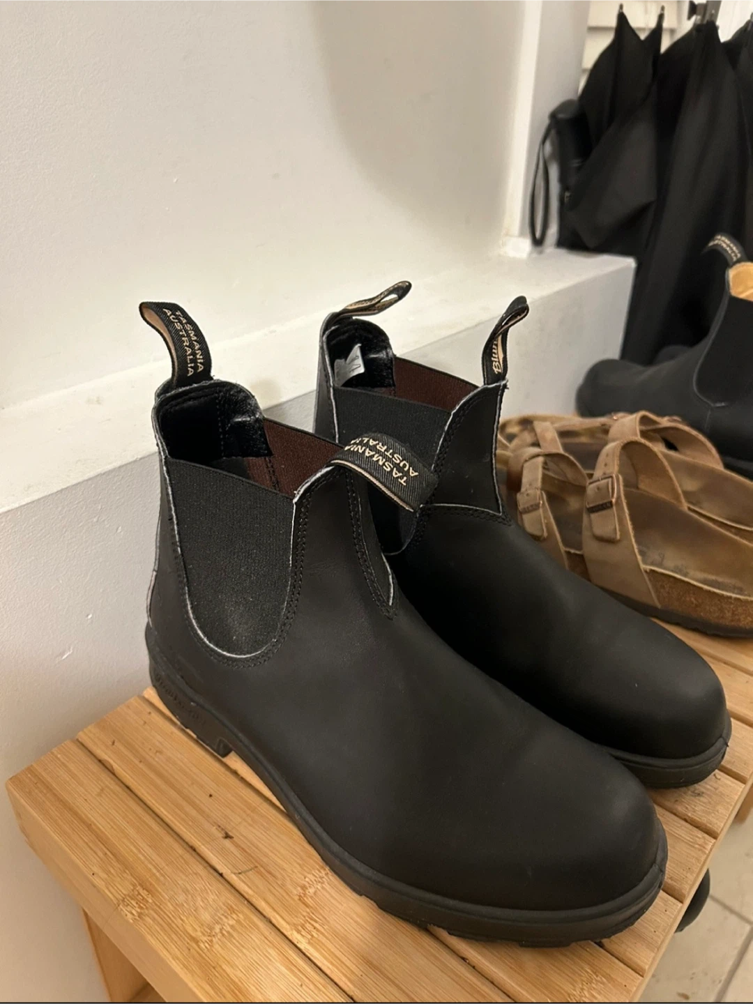 Blundstone Black Leather Chelsea Boots - photo 2