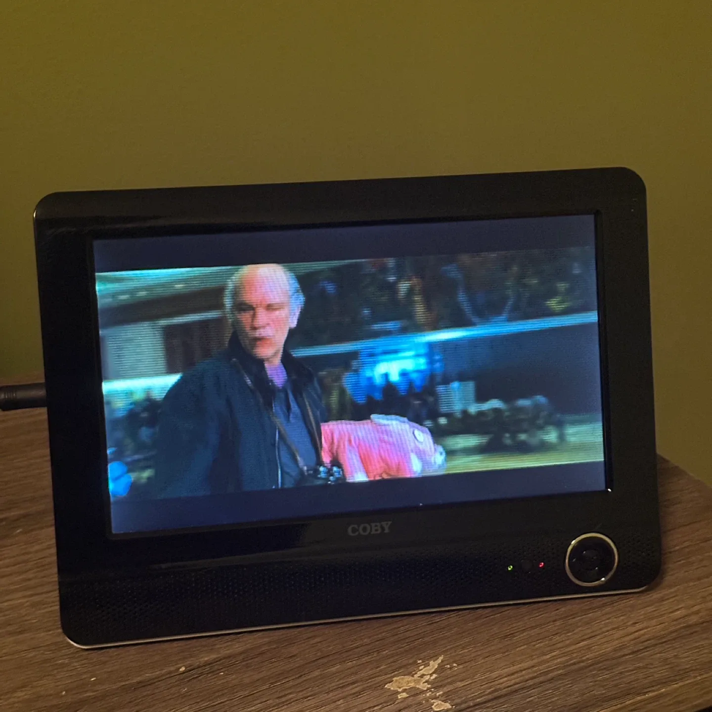 Coby Portable DVD Player image indicator(2)