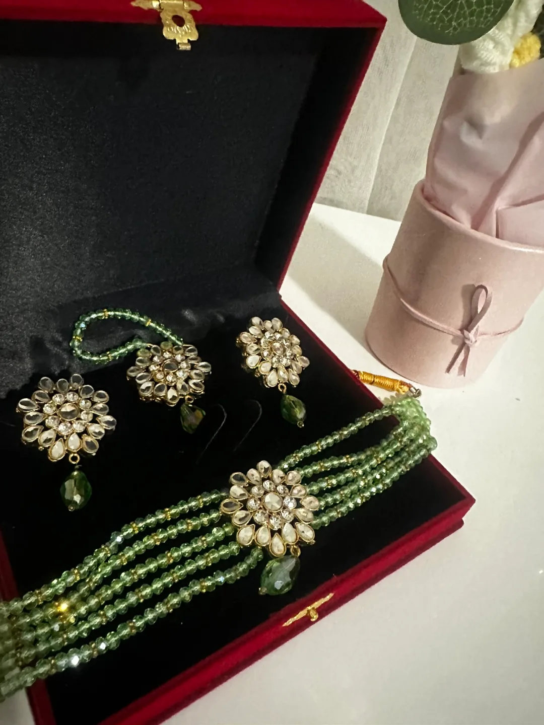 Green Jewellery Set thumbnail