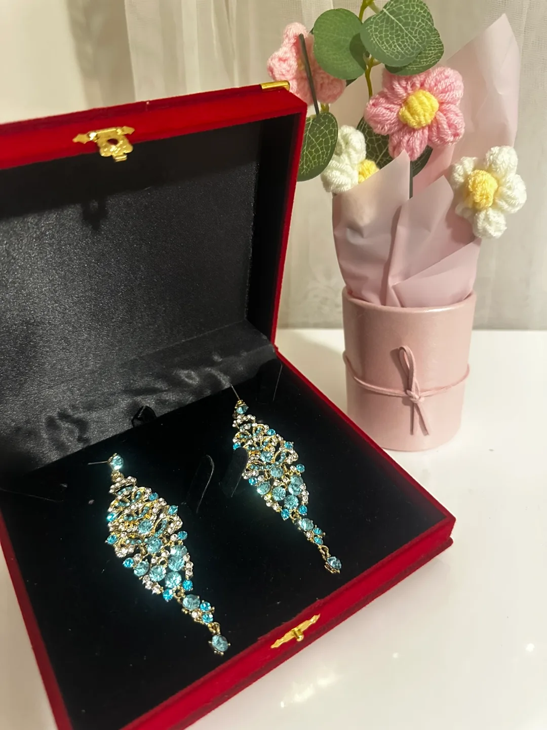 Dangle Earrings with Blue Stones thumbnail