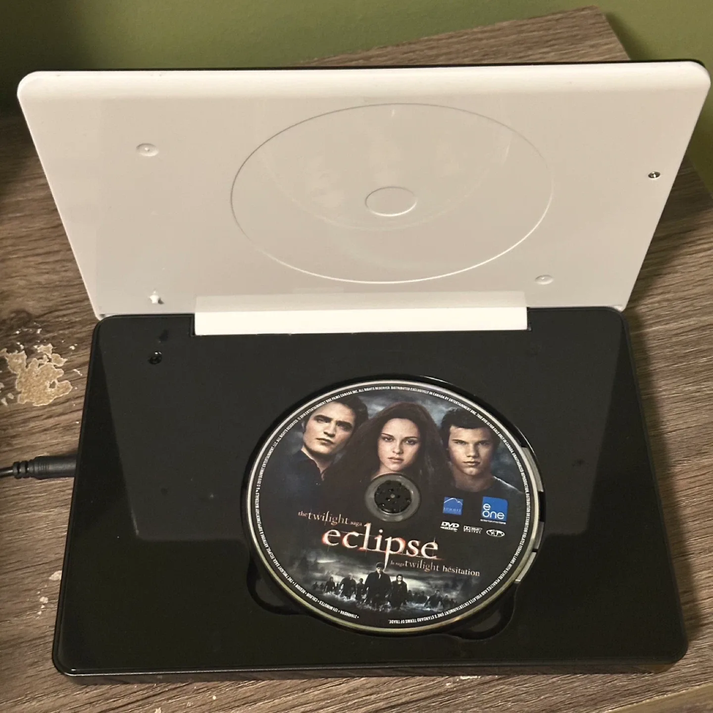 Coby Portable DVD Player image indicator(10)