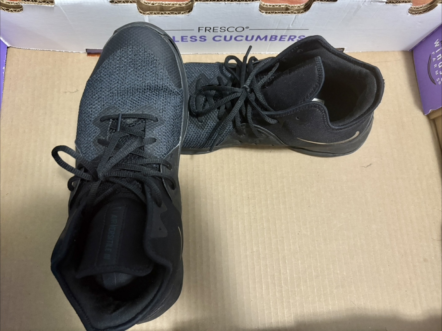 Nike Air Versitile III - Size 12 US
