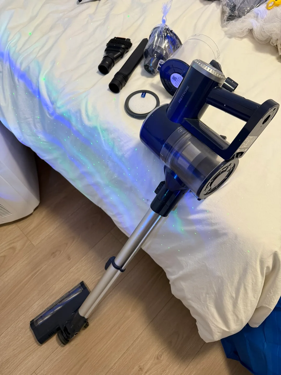 PrettyCare W200 Cordless Vacuum - Like New! image indicator(2)