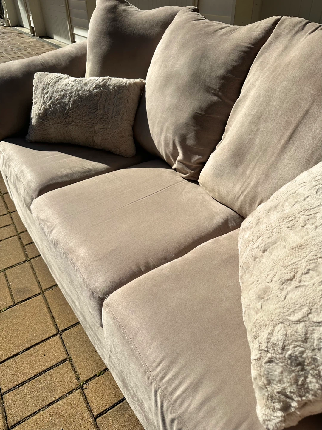 FREE DELIVERY 🚚 3 Seater Suede Sofa Couch - photo 2