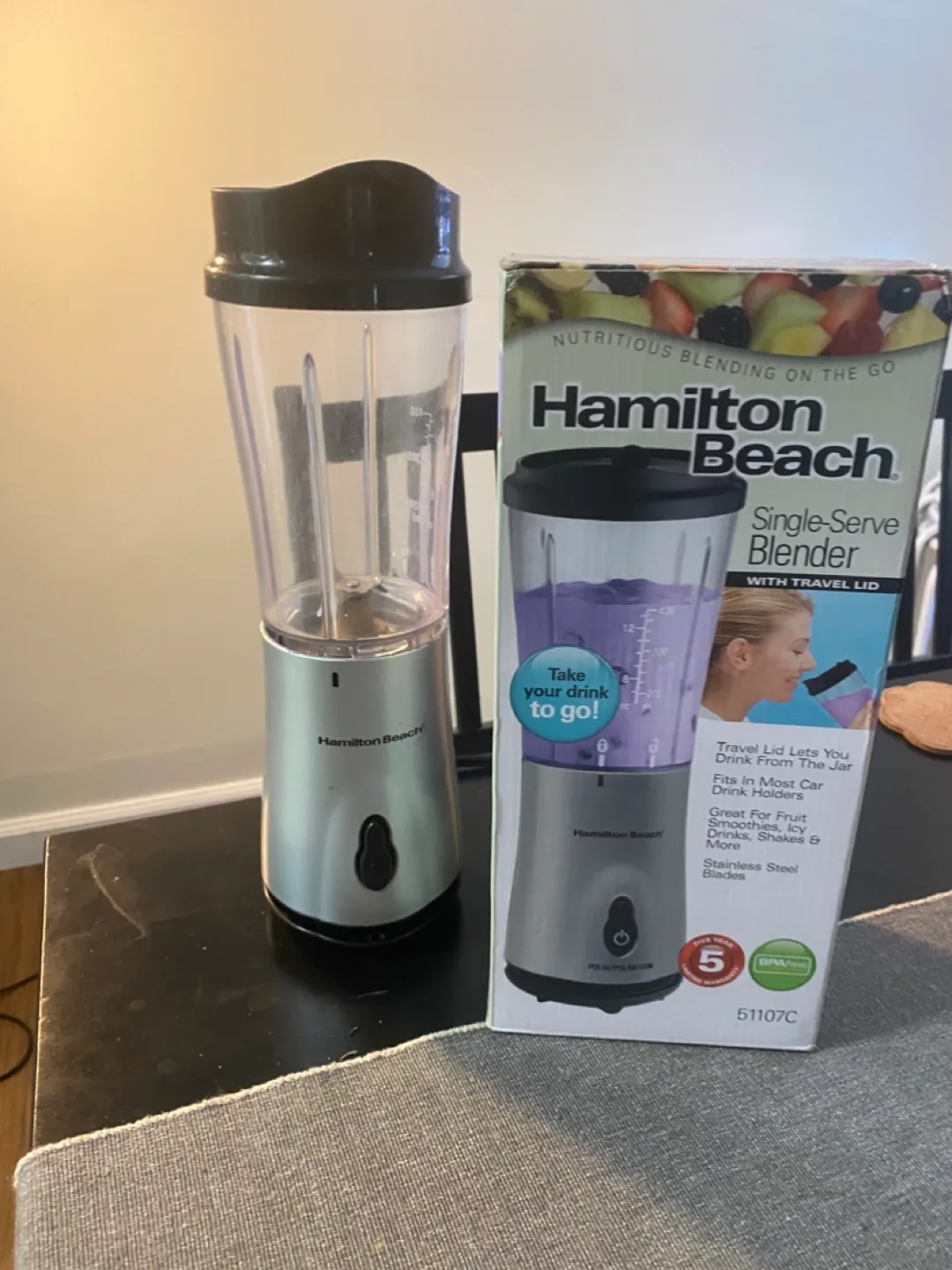 Hamilton Beach Single-Serve Blender with Travel Lid thumbnail