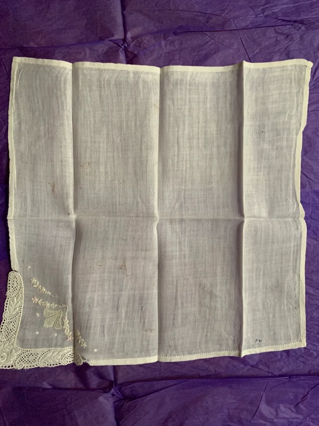 12 Vintage Embroidered/ printed Ladies Handkerchiefs - Set of 5 image indicator(3)