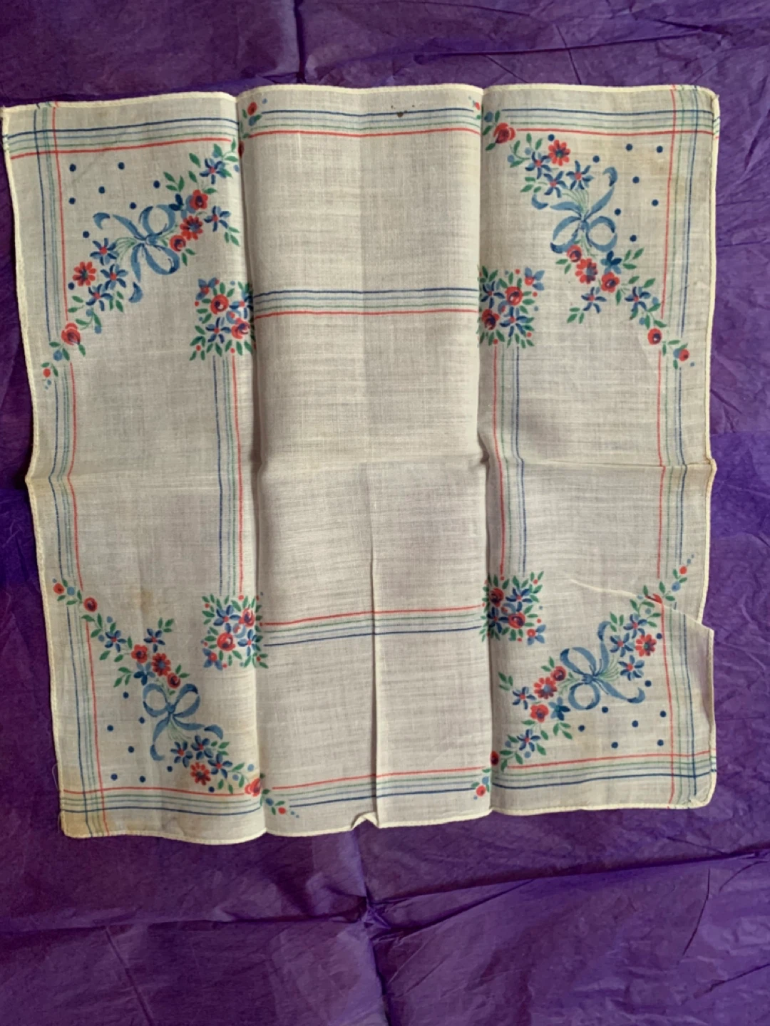 12 Vintage Embroidered/ printed Ladies Handkerchiefs - Set of 5 - photo 4