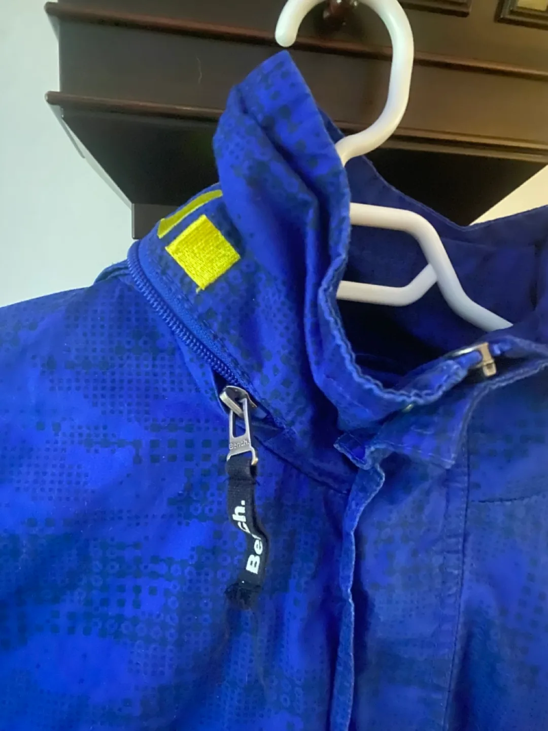 Bench. Blue Jacket image indicator(3)