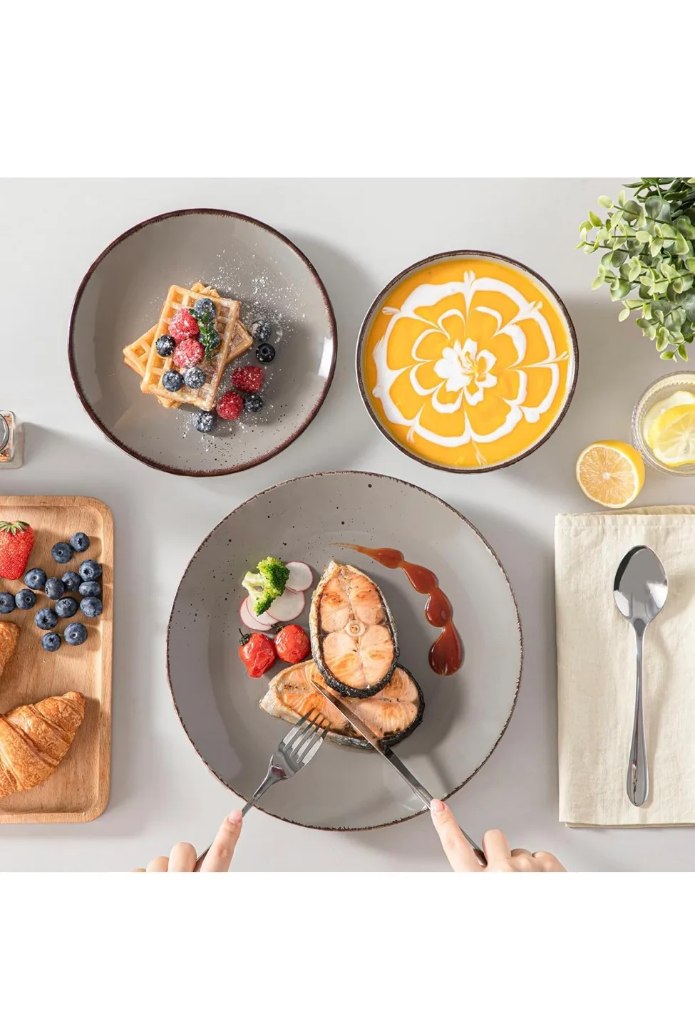 Vancasso Navia Dinnerware Set image indicator(8)