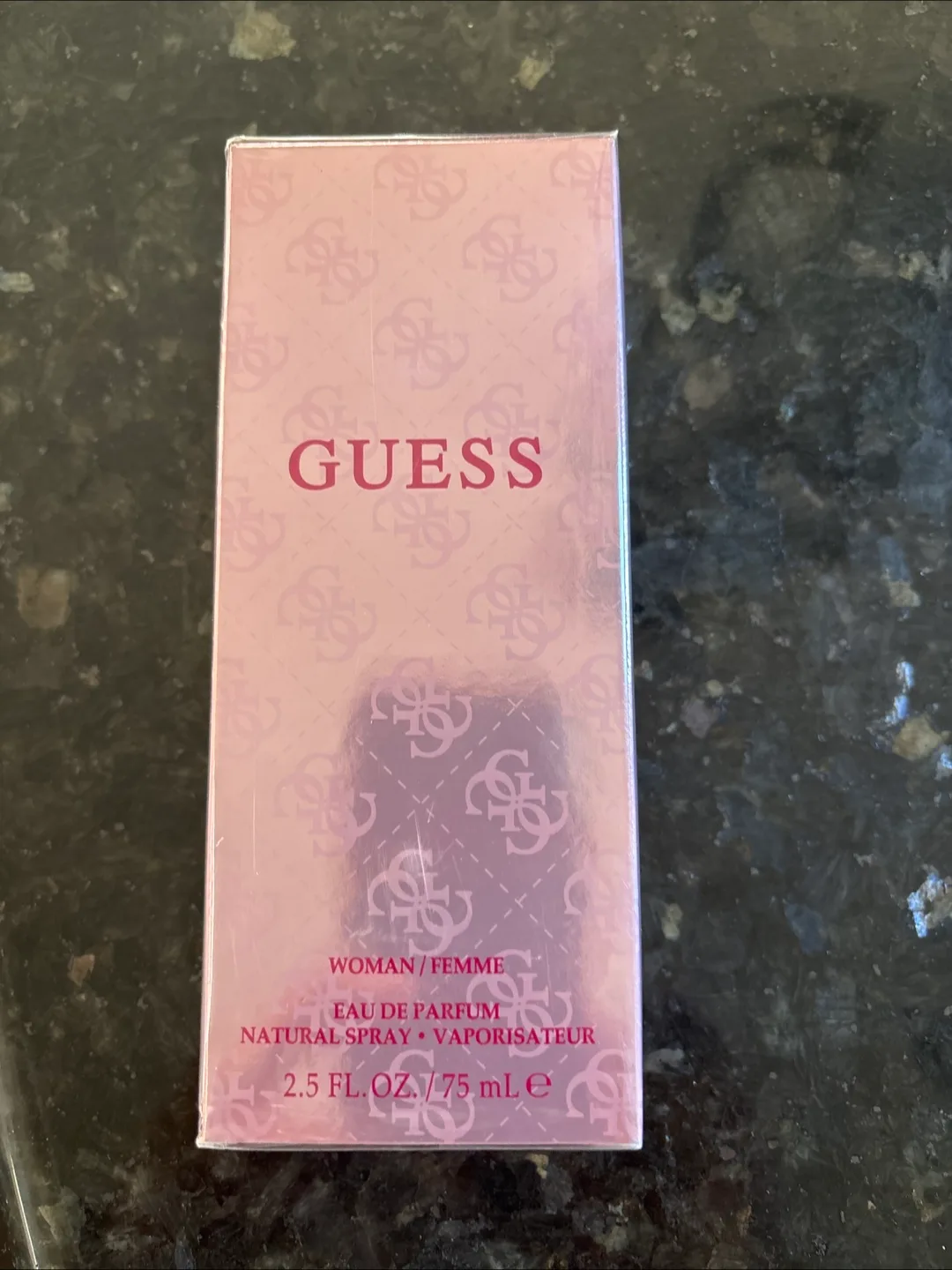 Guess Woman/Femme Eau de Parfum 75 mL thumbnail