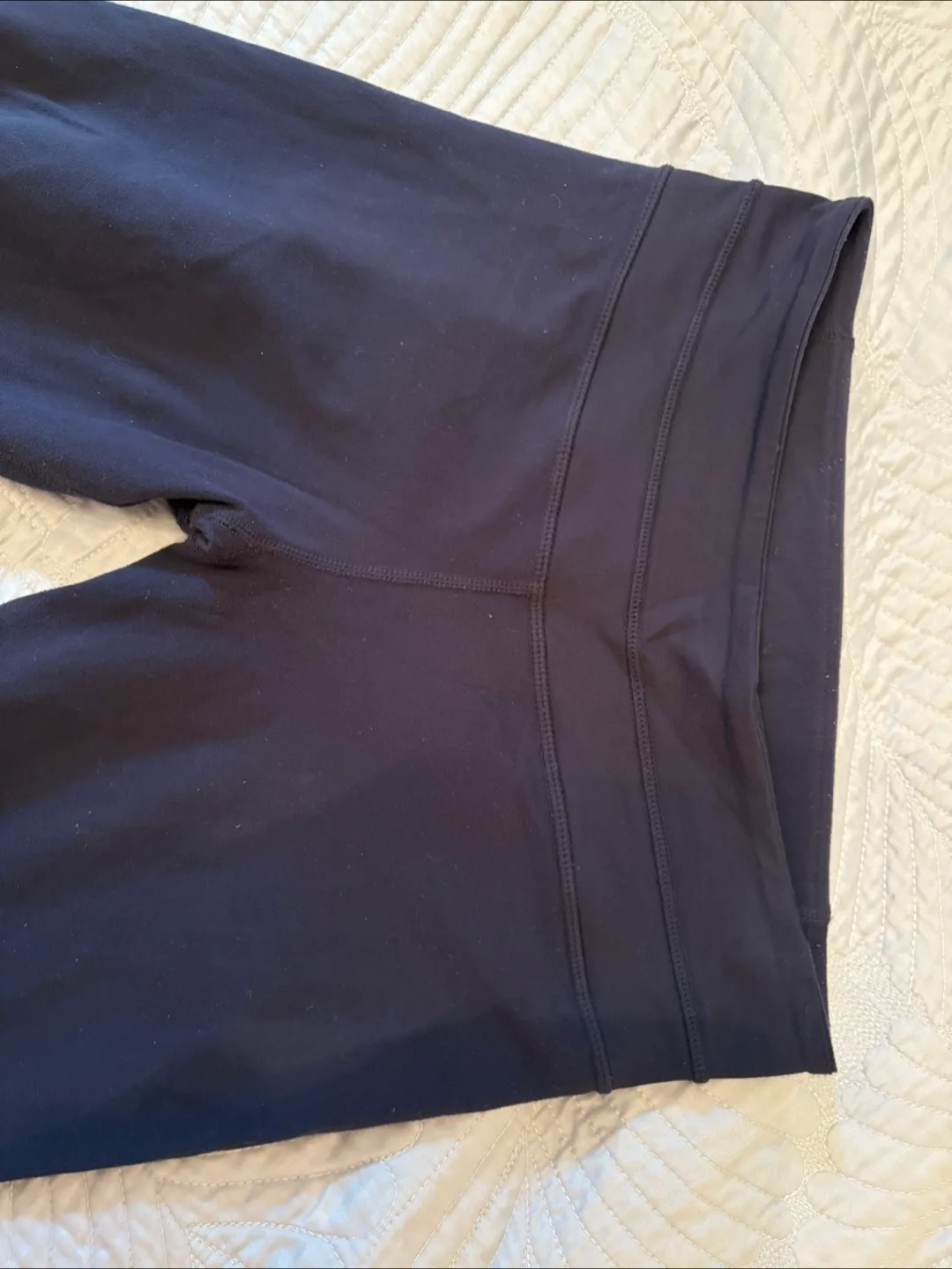 Lululemon Groove Pants - Size 4 - Navy image indicator(3)
