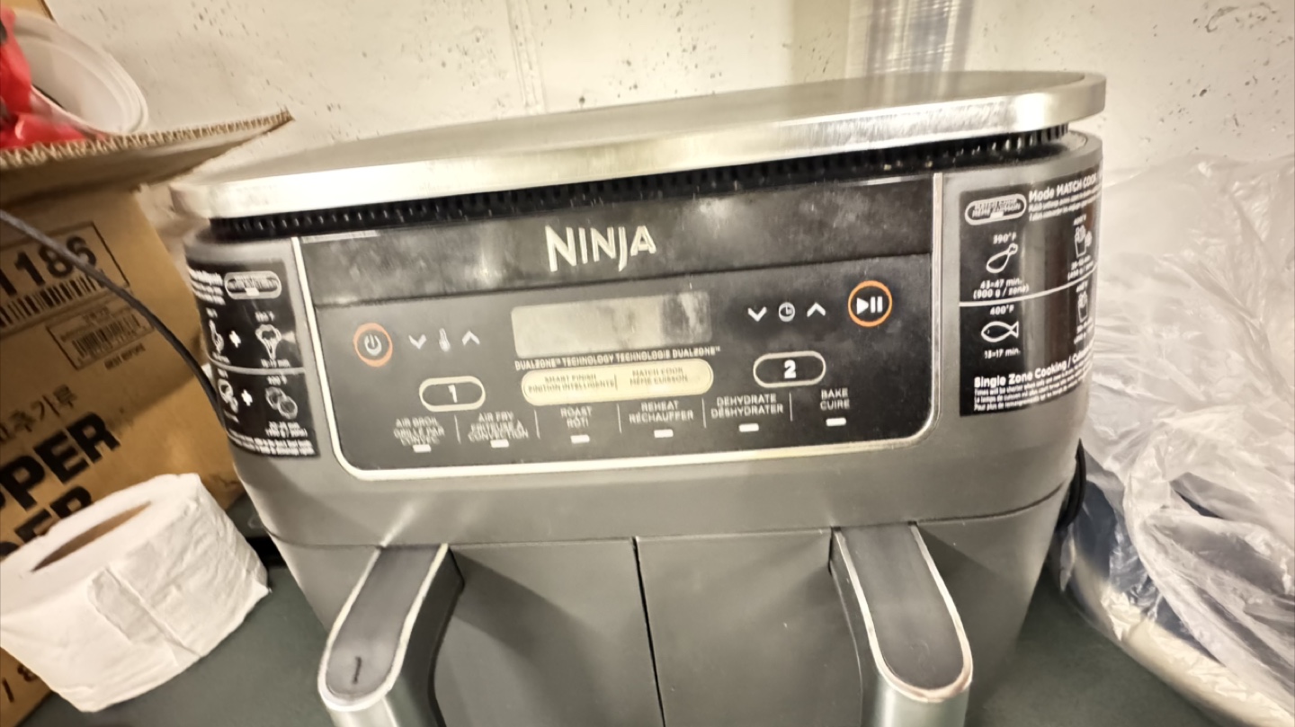 Ninja Dual Zone Air Fryer - photo 2