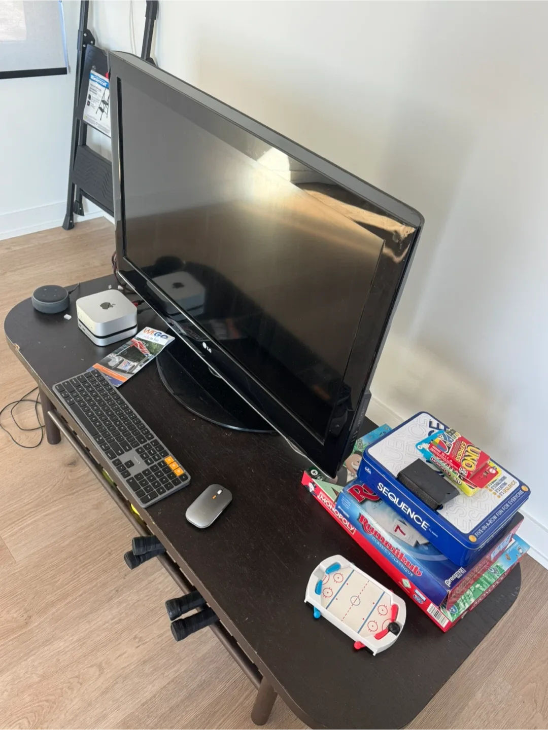 FREE LG TV + TV Stand image indicator(2)