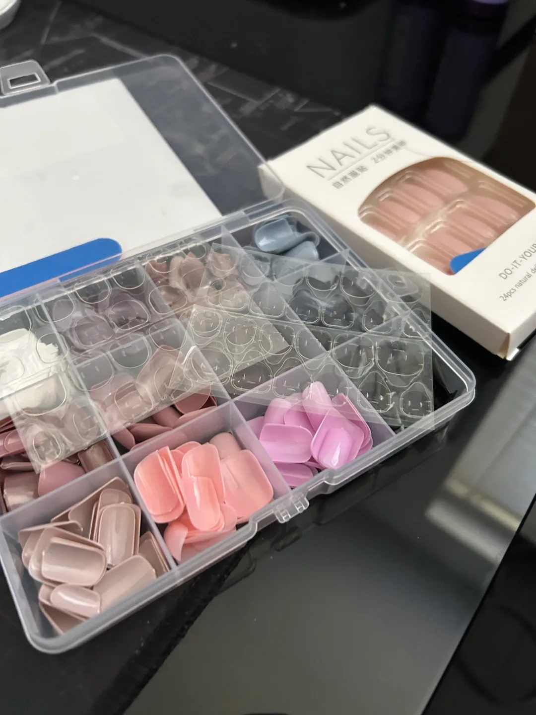 Assorted Press-On Nails 312 Nails Set image indicator(2)