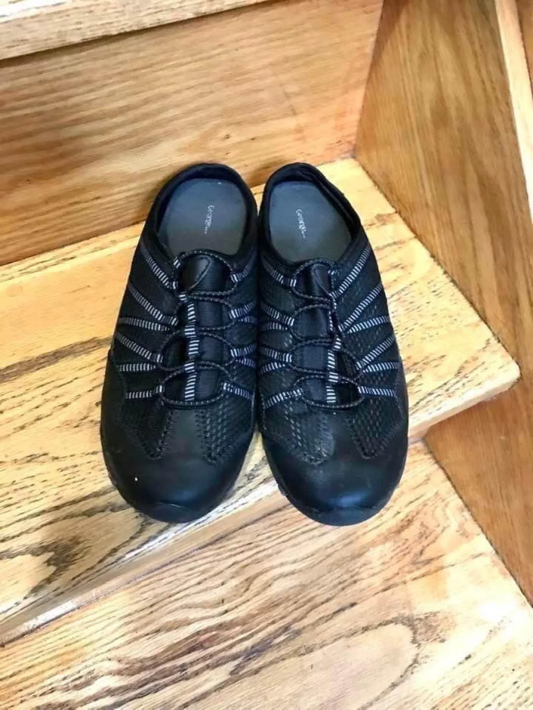 George Black Slip-On Shoes image indicator(3)