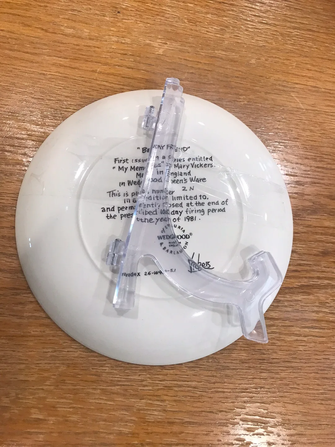 Wedgwood 'My Memory' Plate, 1981 image indicator(2)