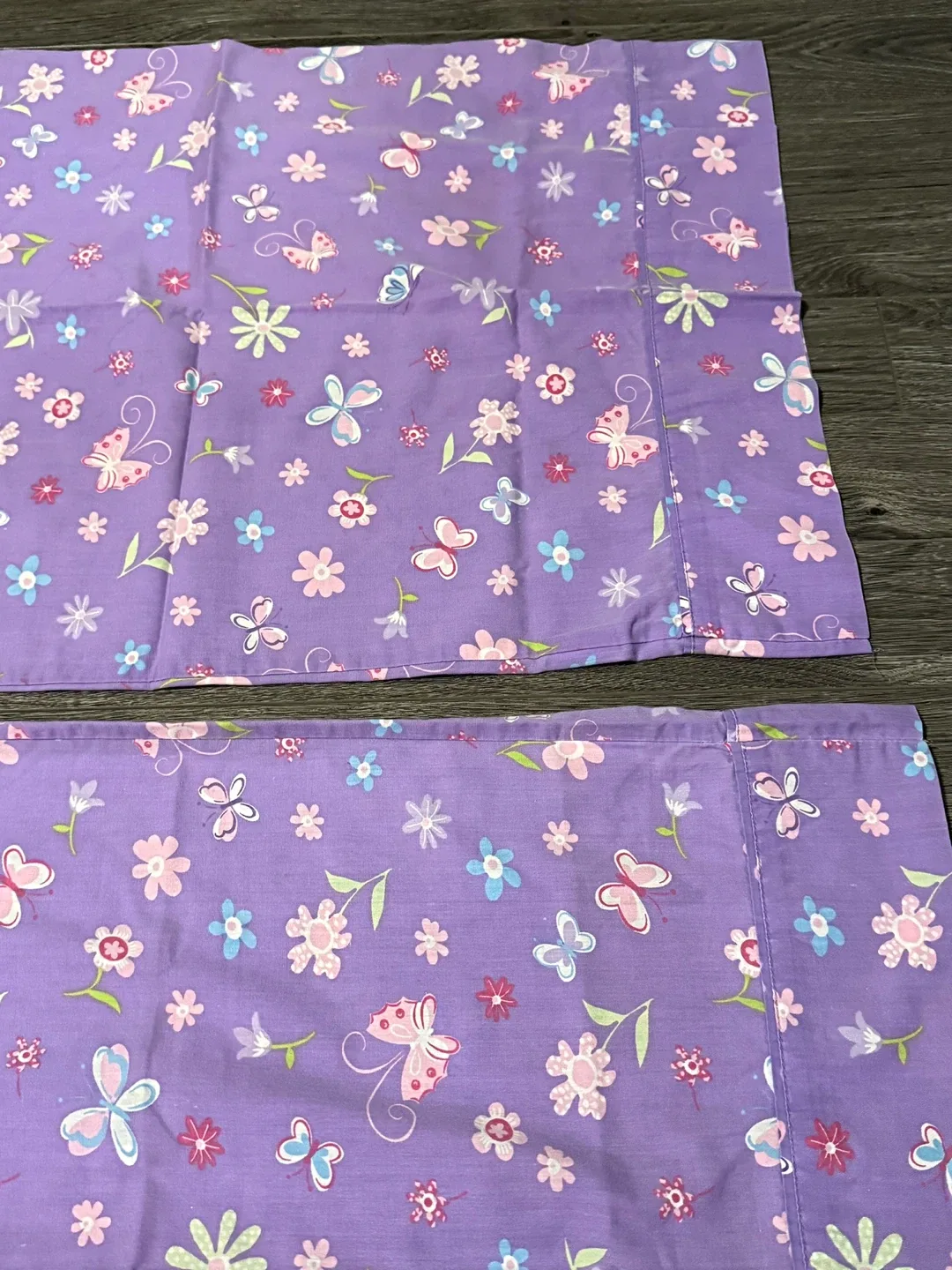 Purple Floral Pillowcases (Set of 2) image indicator(2)