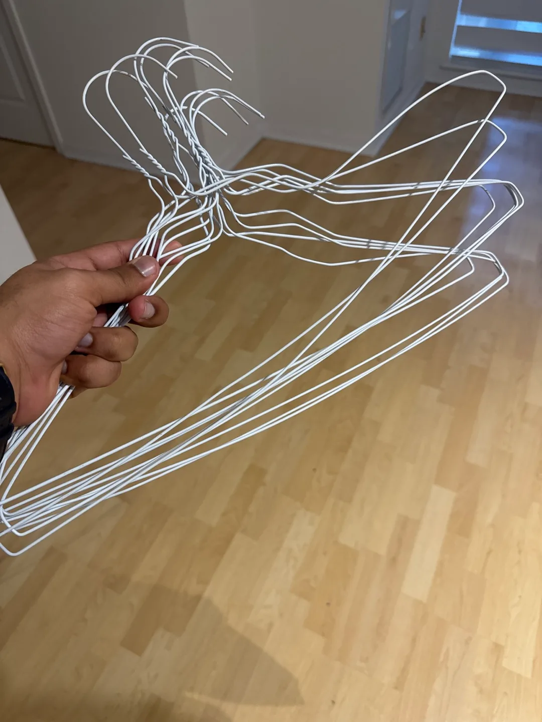 Clothes Hangers - Metal, White thumbnail