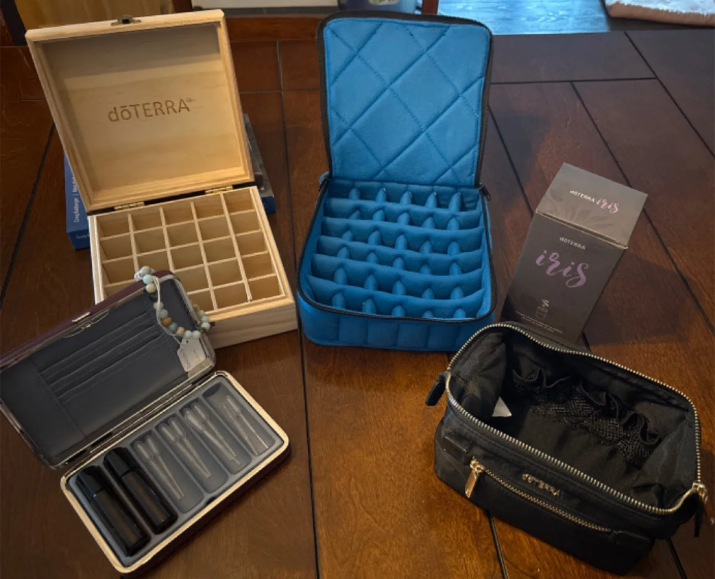 dōTERRA Iris Diffuser & Oil Storage thumbnail