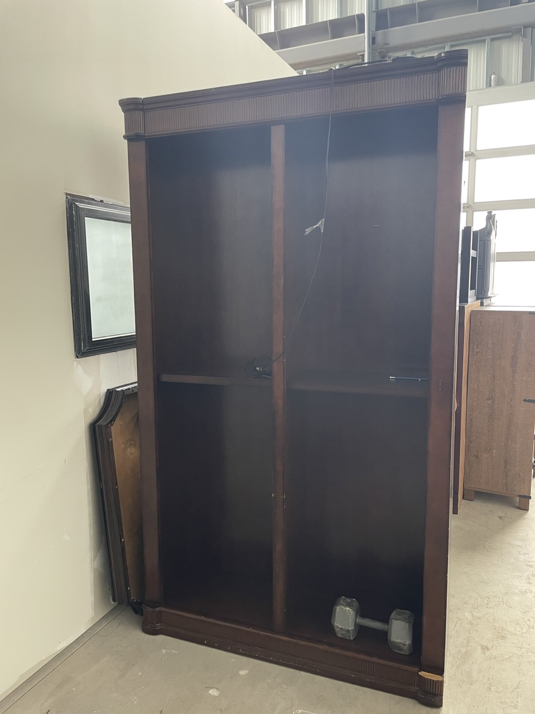 Wooden Bookcase with lighting - photo 3