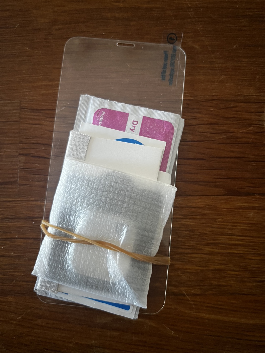 iPhone 11 screen protector kit