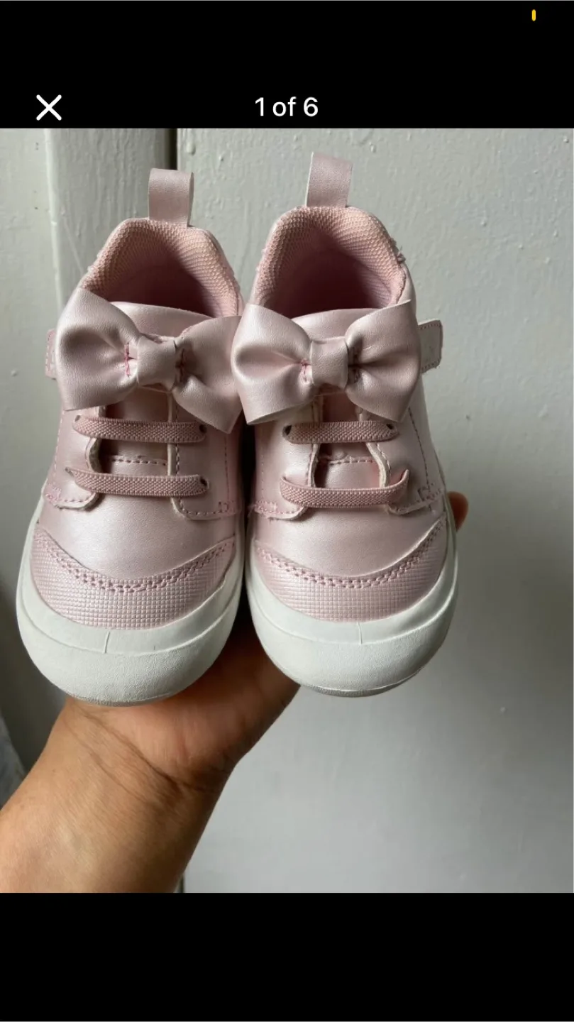 New Bearpaw Girl's Pink Sneakers - Size 6 thumbnail