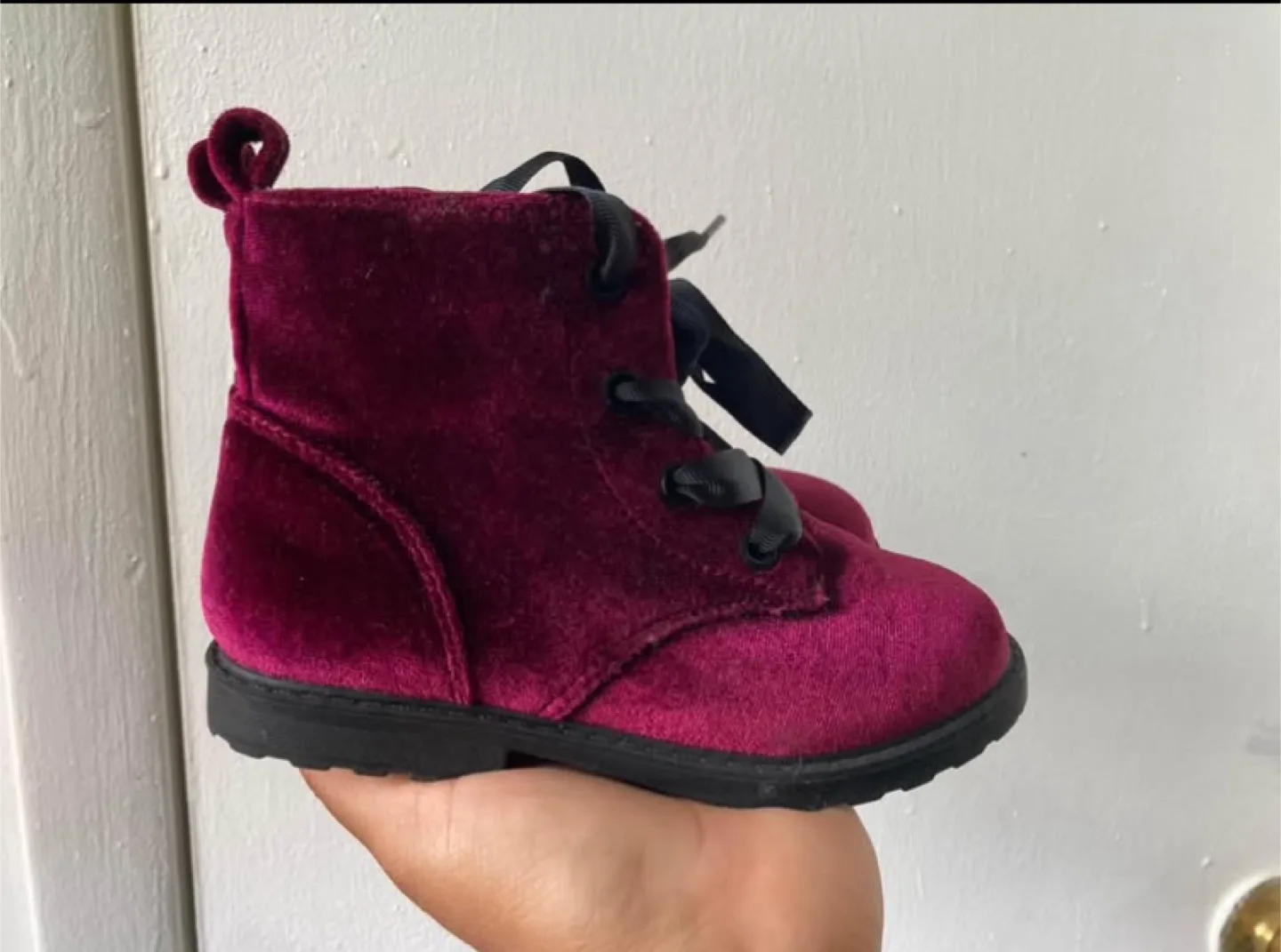 Cat & Jack Toddler Boots Size 10 thumbnail