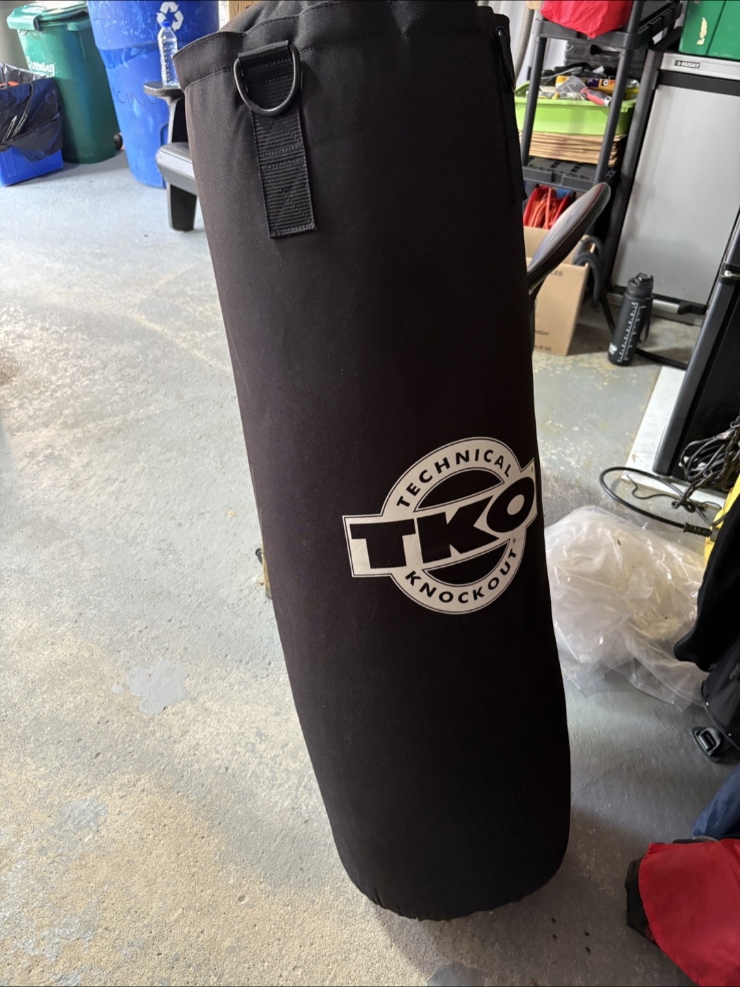 TKO Punching Bag with Chains *NO BAG HANGER/MOUNT*