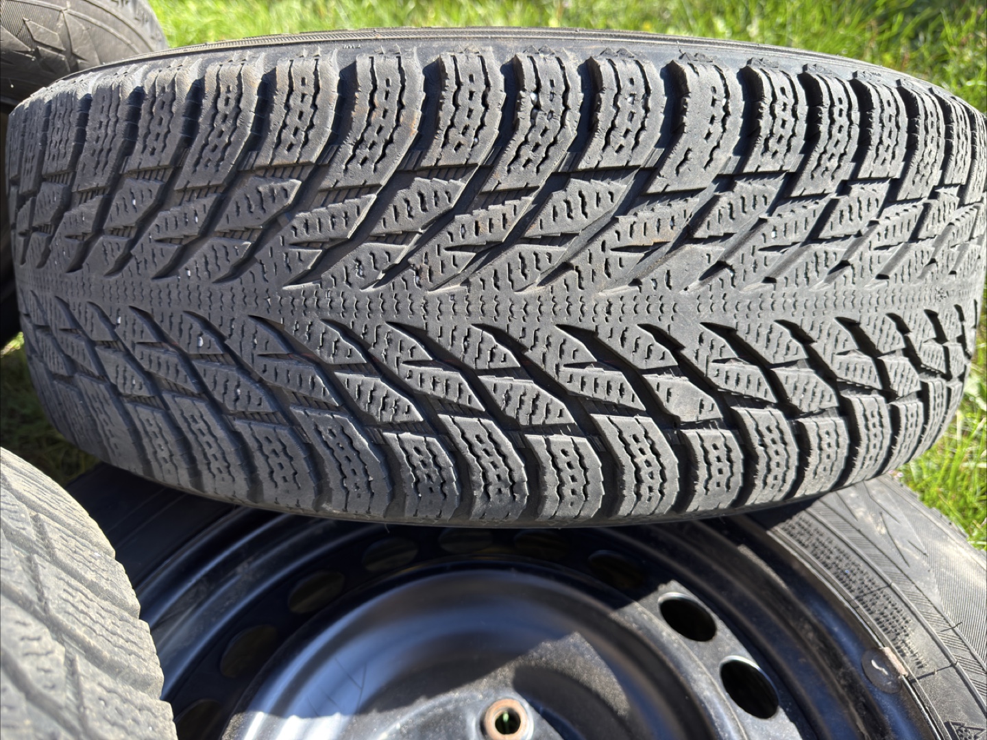WINTER TIRES WITH RIMS 225/65/R17 BOLT PATTERN 5x114.3 mm - photo 3