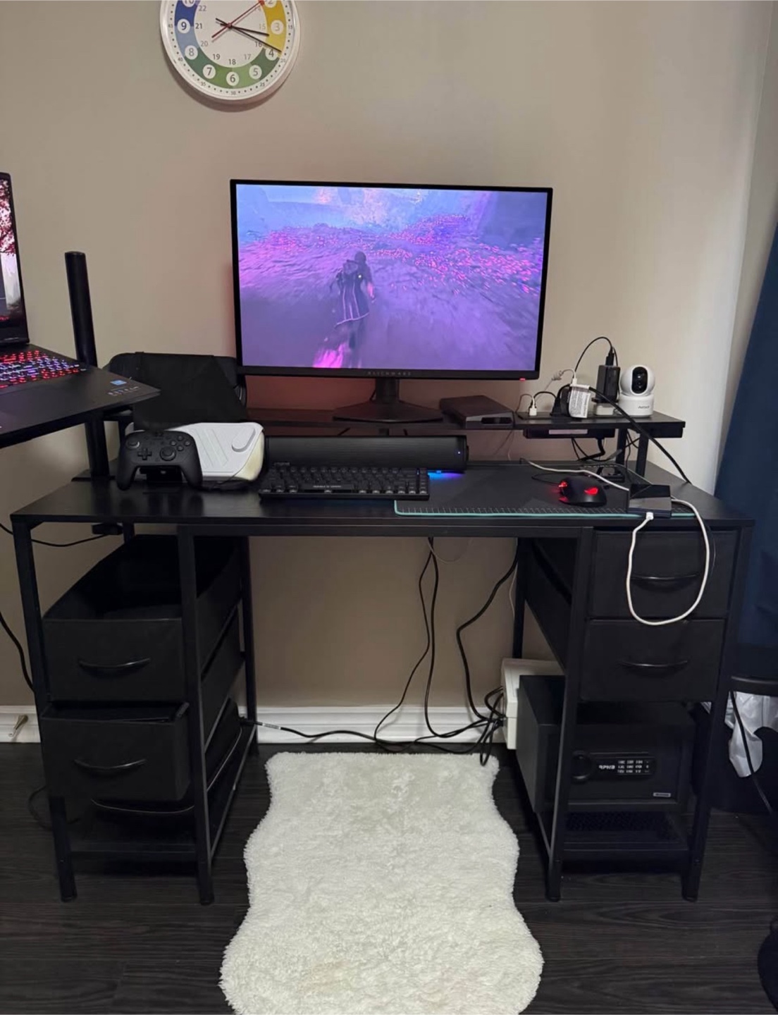 Black Gaming Chair and Table - photo 4