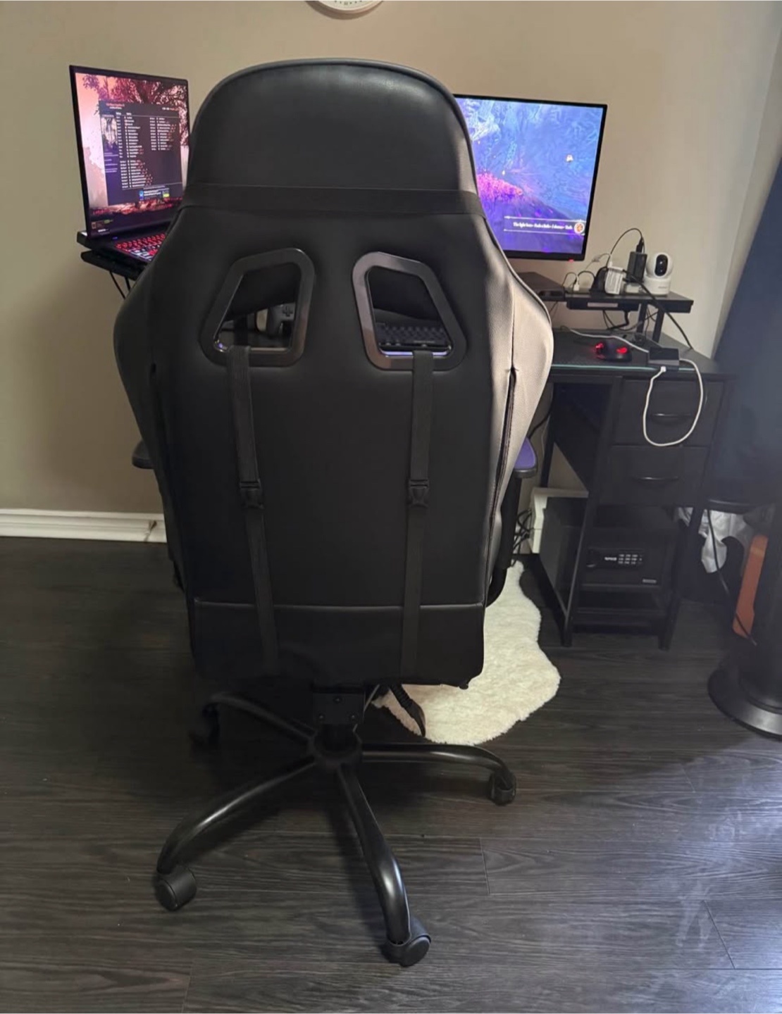 Black Gaming Chair and Table - photo 3
