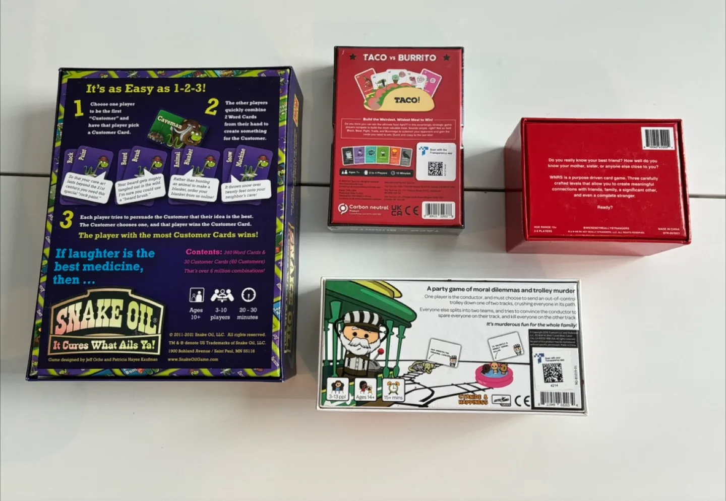 Bundle of 4 party games image indicator(2)