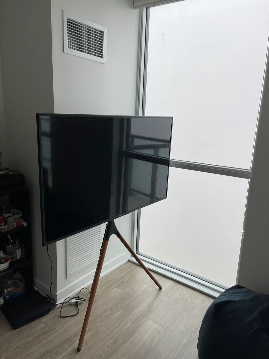 Sony TV 55” with TV stand thumbnail