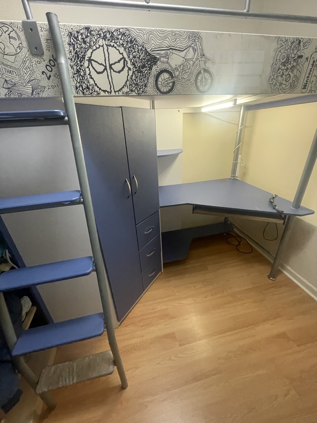 Blue Loft Bed with Desk and Wardrobe - photo 5