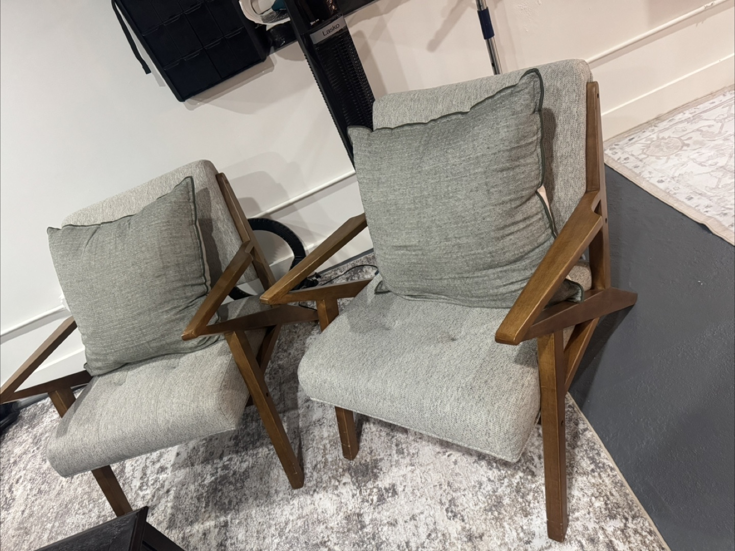 Mid-Century Modern Armchair - Gray Fabric & Wood Frame - photo 3