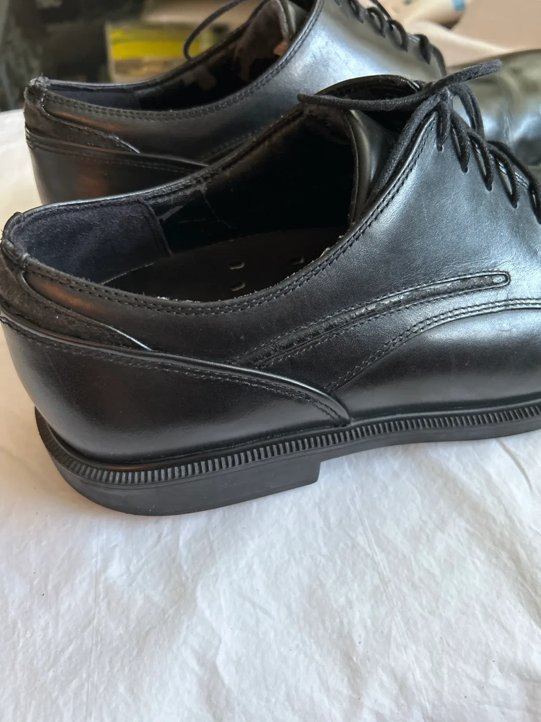 Dunham Waterproof Black Leather Dress Shoes image indicator(3)