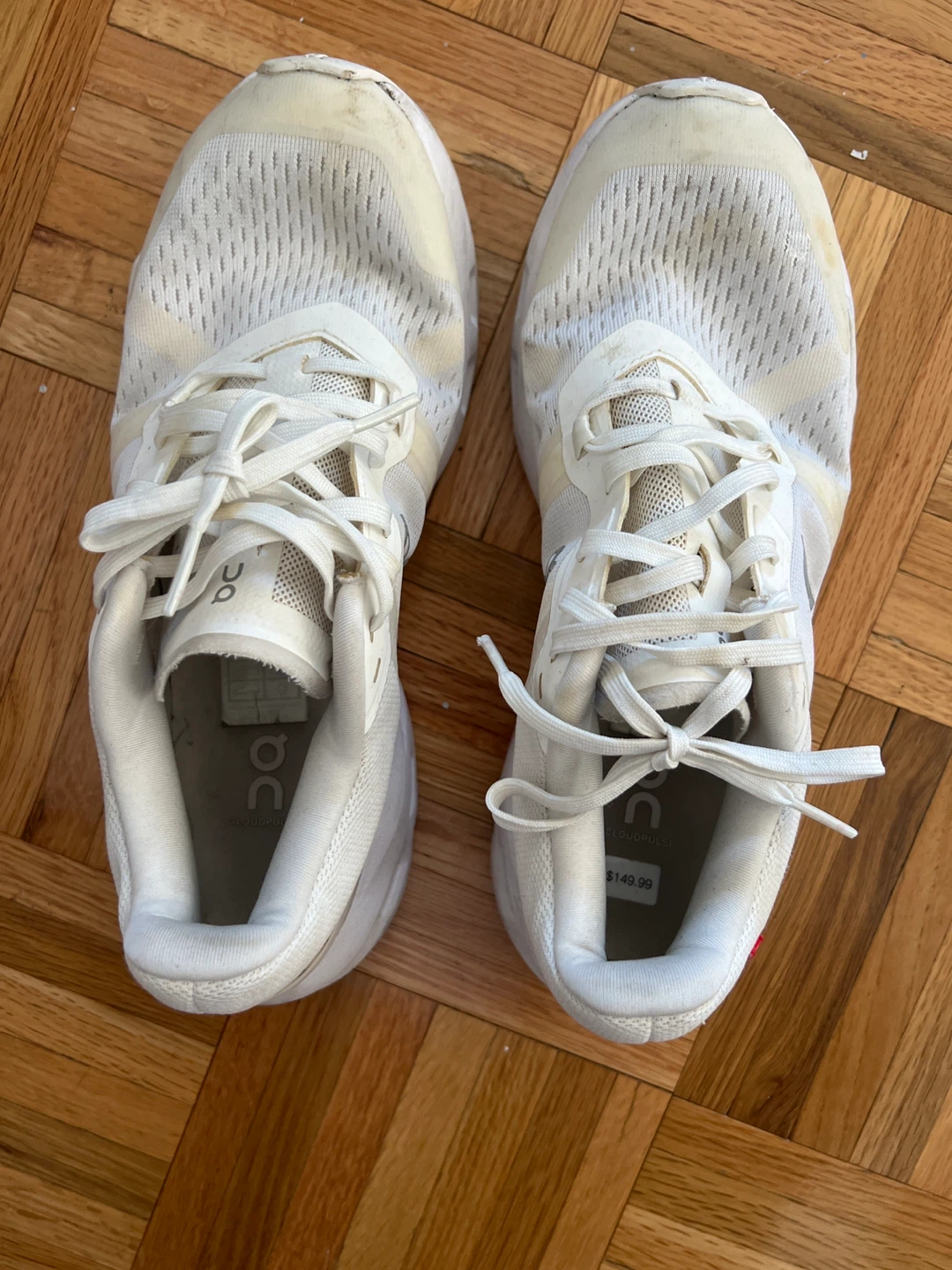 On Cloud White Running Shoes - US W8 / EU 39