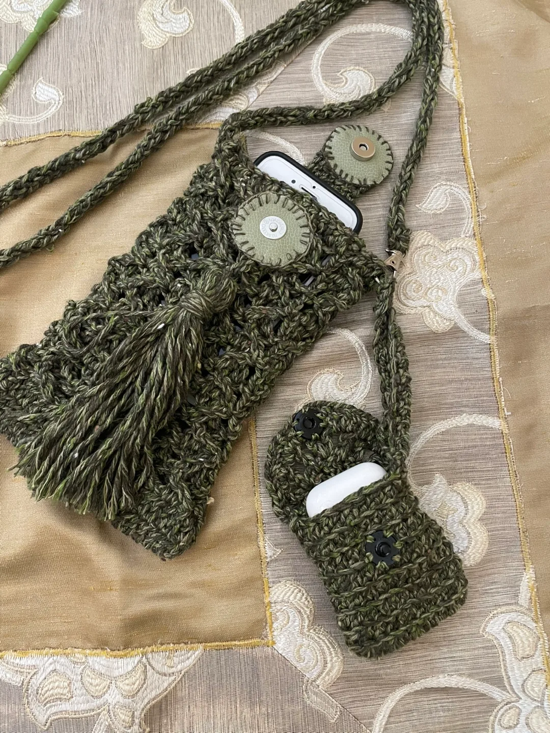 Handmade Crocheted Phone & AirPods Carrier Set image indicator(2)