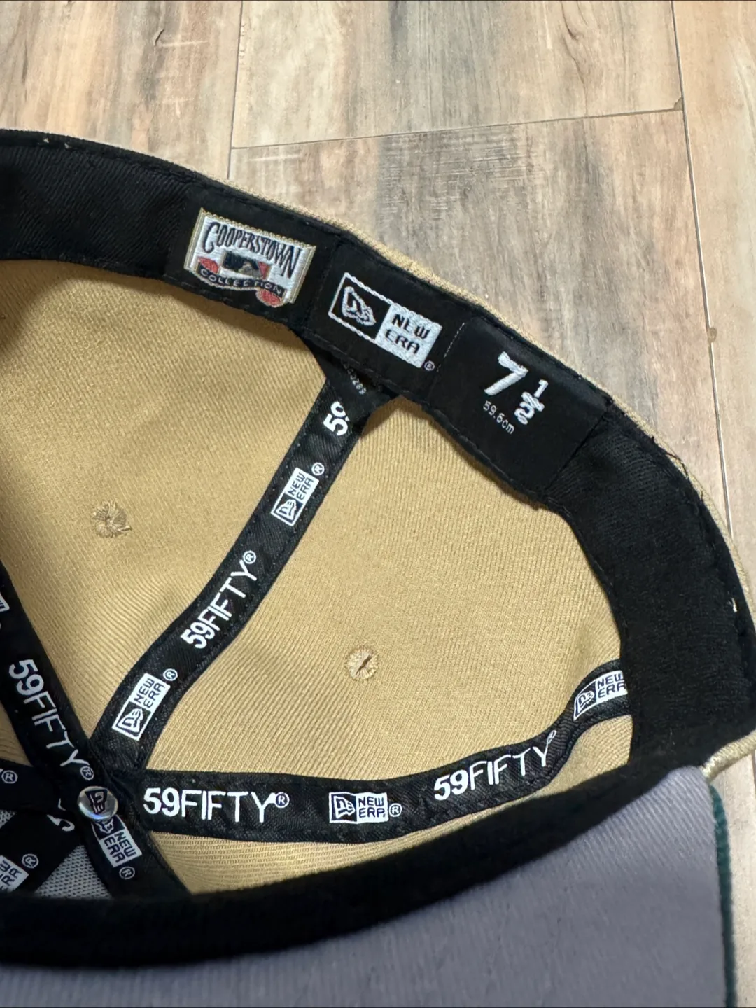 New Era 59FIFTY Cooperstown NY Yankees Hat 7 1/2 image indicator(4)