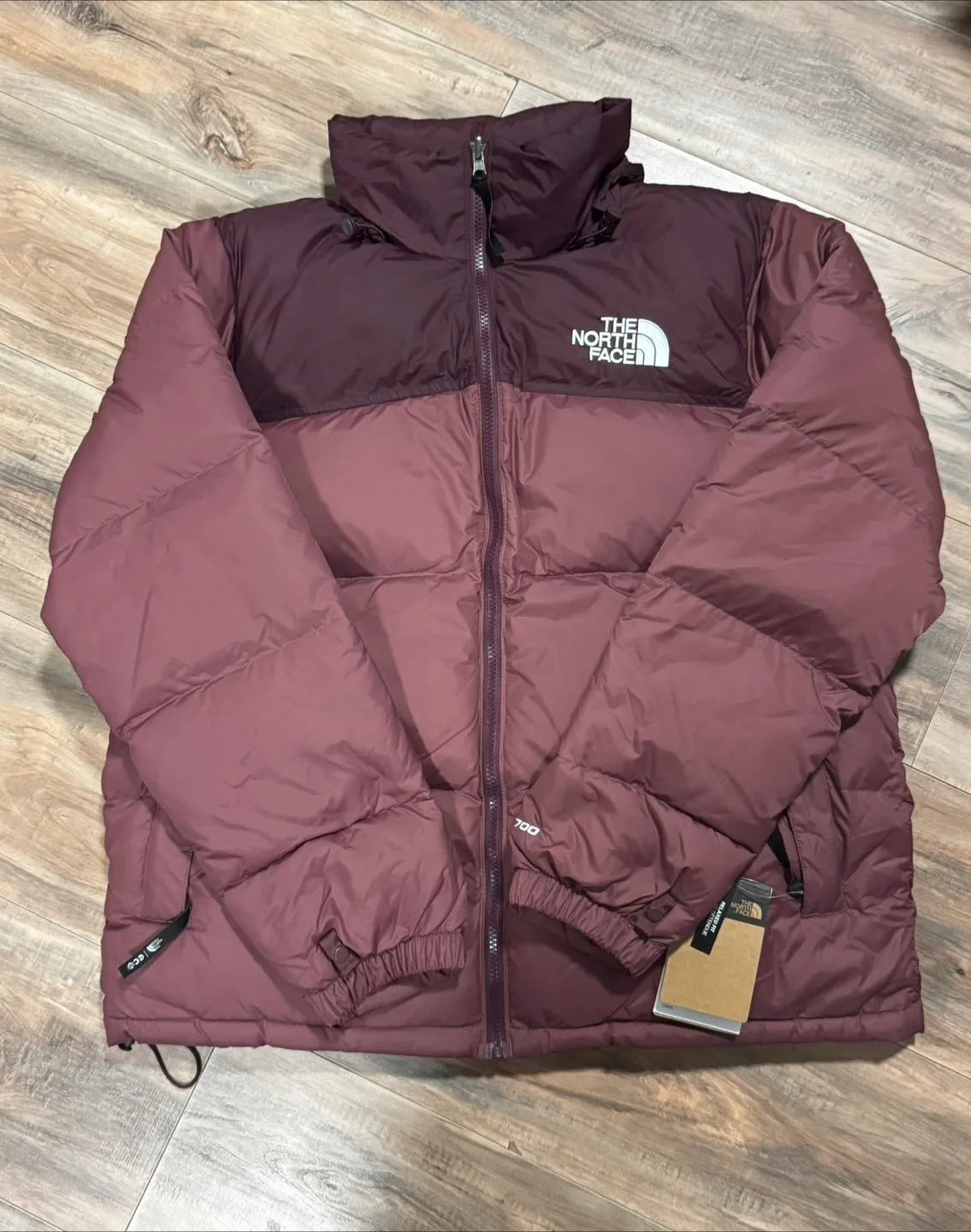 The North Face Puffer Jacket, Burgundy image indicator(6)