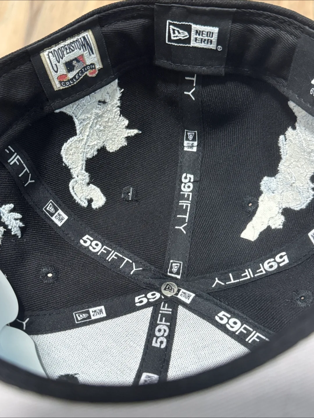 New Era NY Yankees 59FIFTY Cooperstown Hat 7 5/8 image indicator(3)