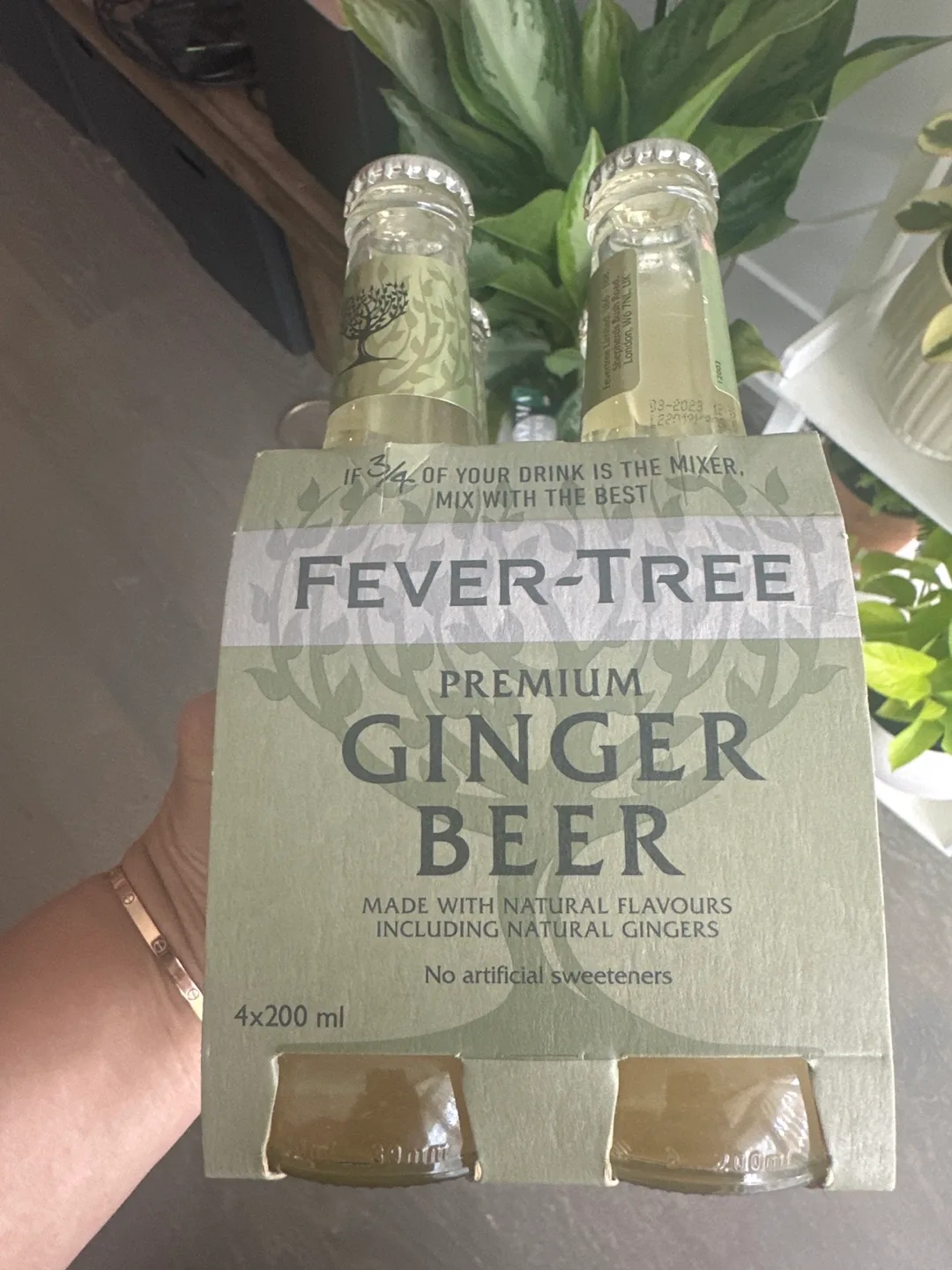 Fever-Tree Premium Ginger Beer (4 x 200ml) image indicator(5)
