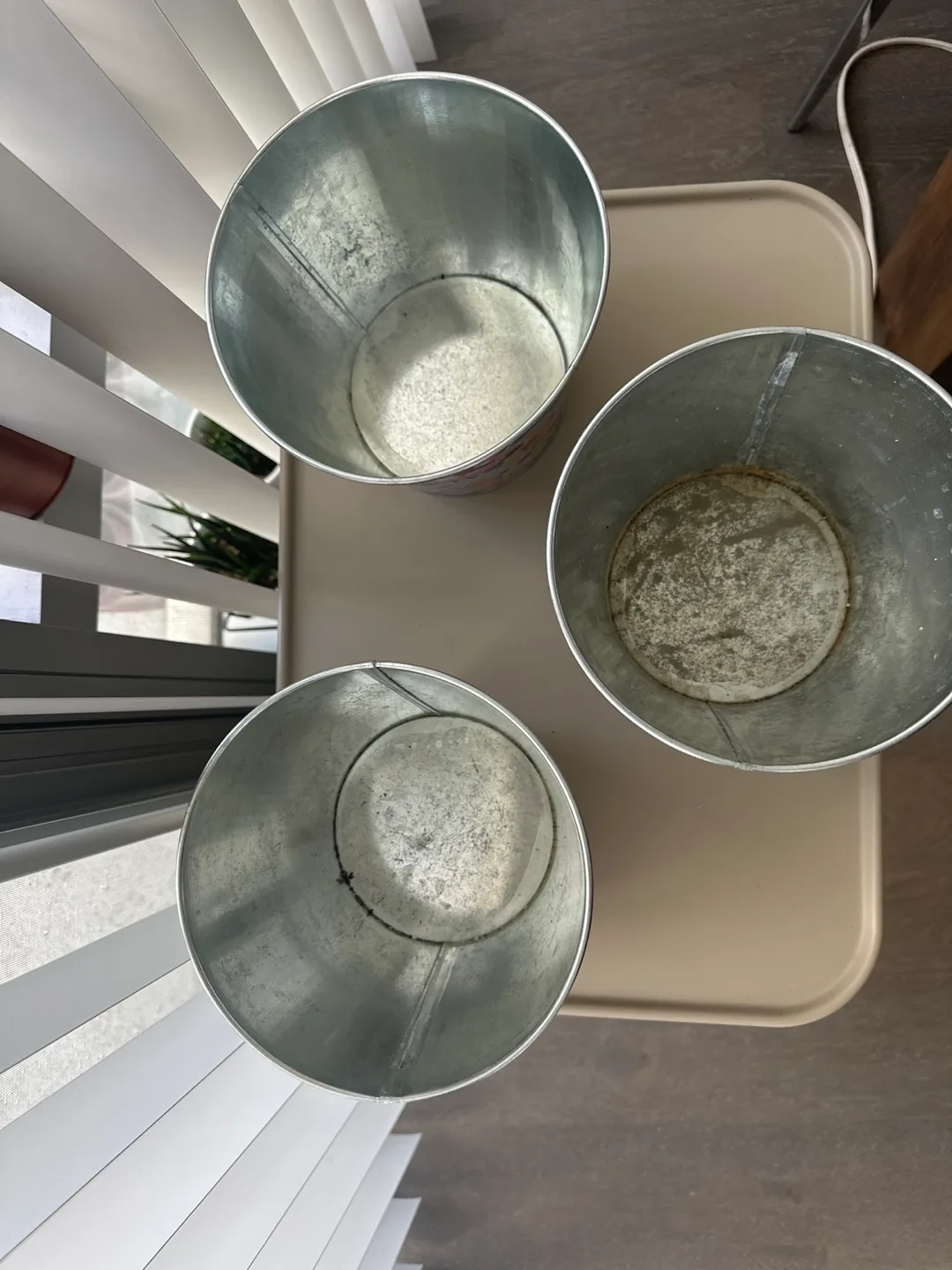 Floral Patterned Metal Flower Pots 7” (Set of 3) image indicator(2)