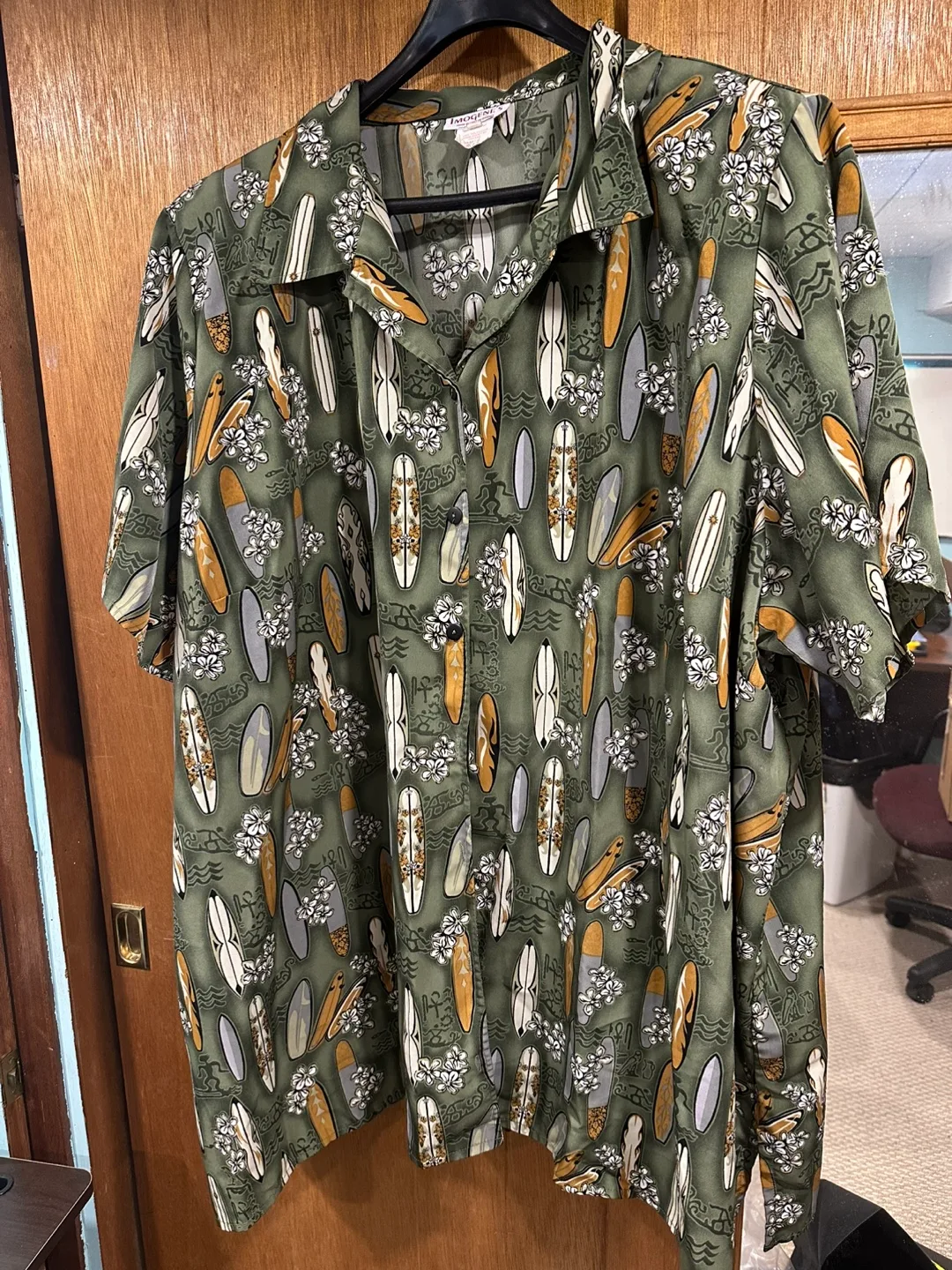 Imogene's 6X Surfboard Print Blouse image indicator(2)